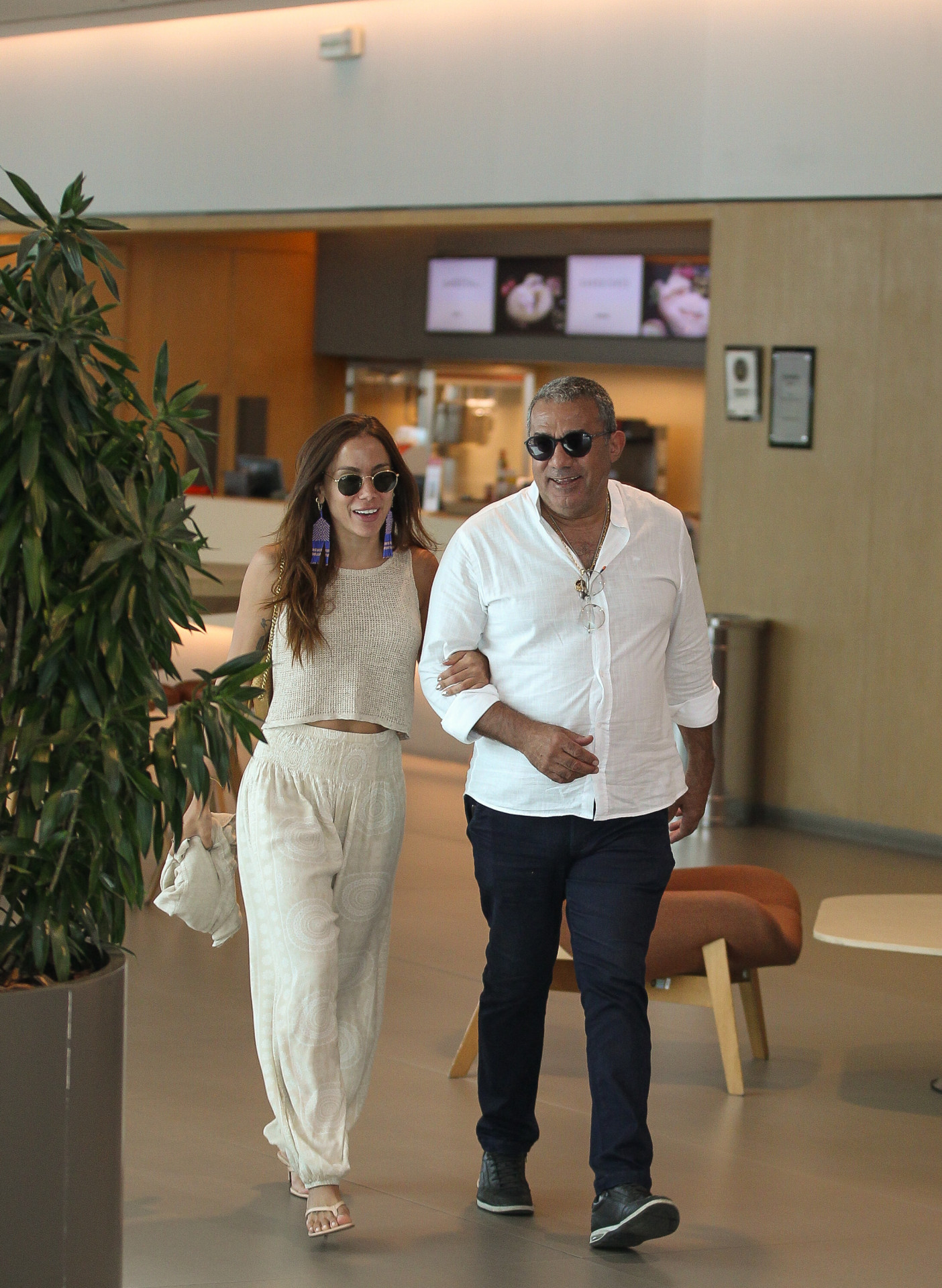 Anitta e o pai, Mauro Machado - Edson Douglas / AgNews