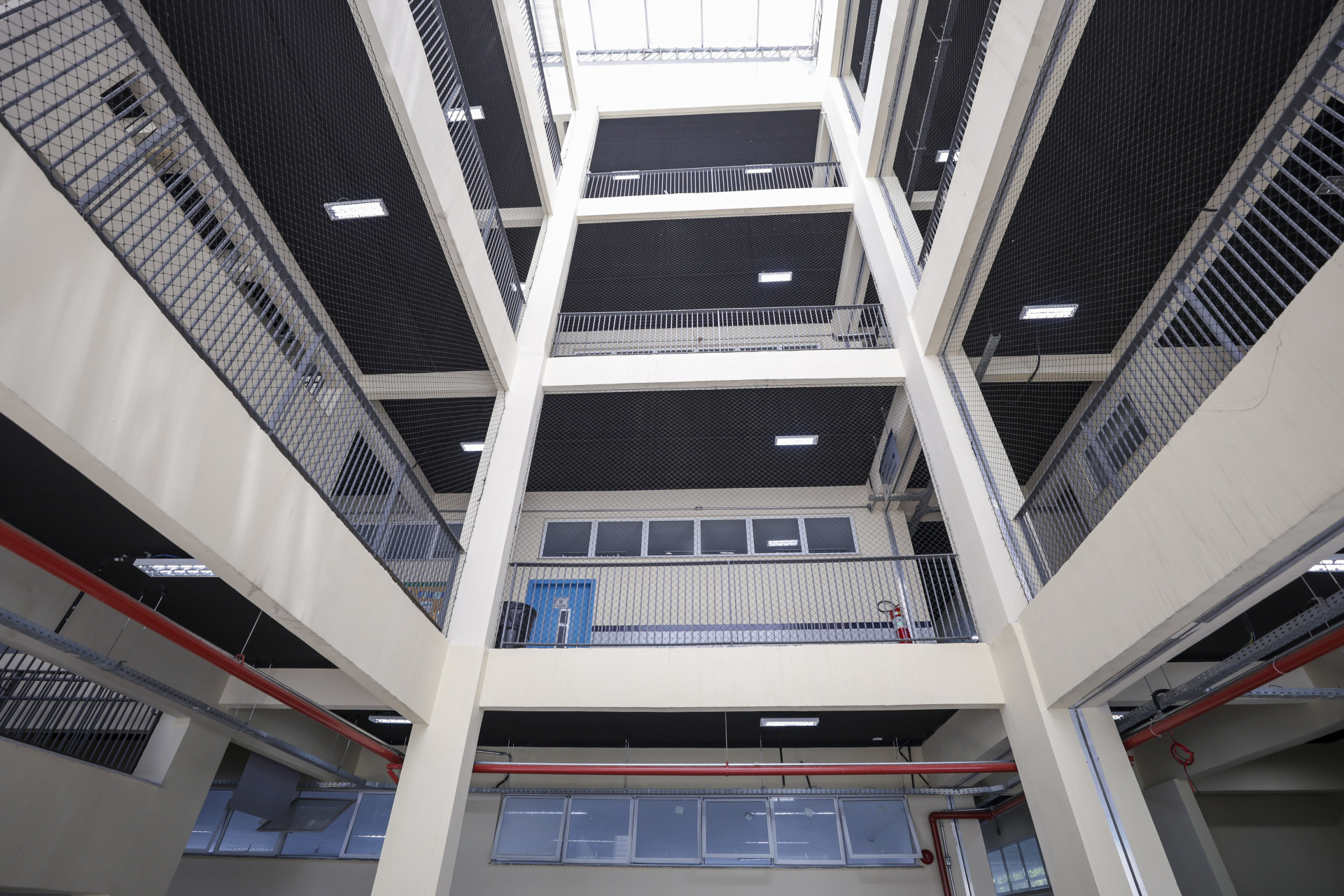 Aula inaugural da nova escola Cardeal Dom Eugênio de Araújo Salles na Cidade de Deus - Divulgação/Governo do Estado/Rafael Campos