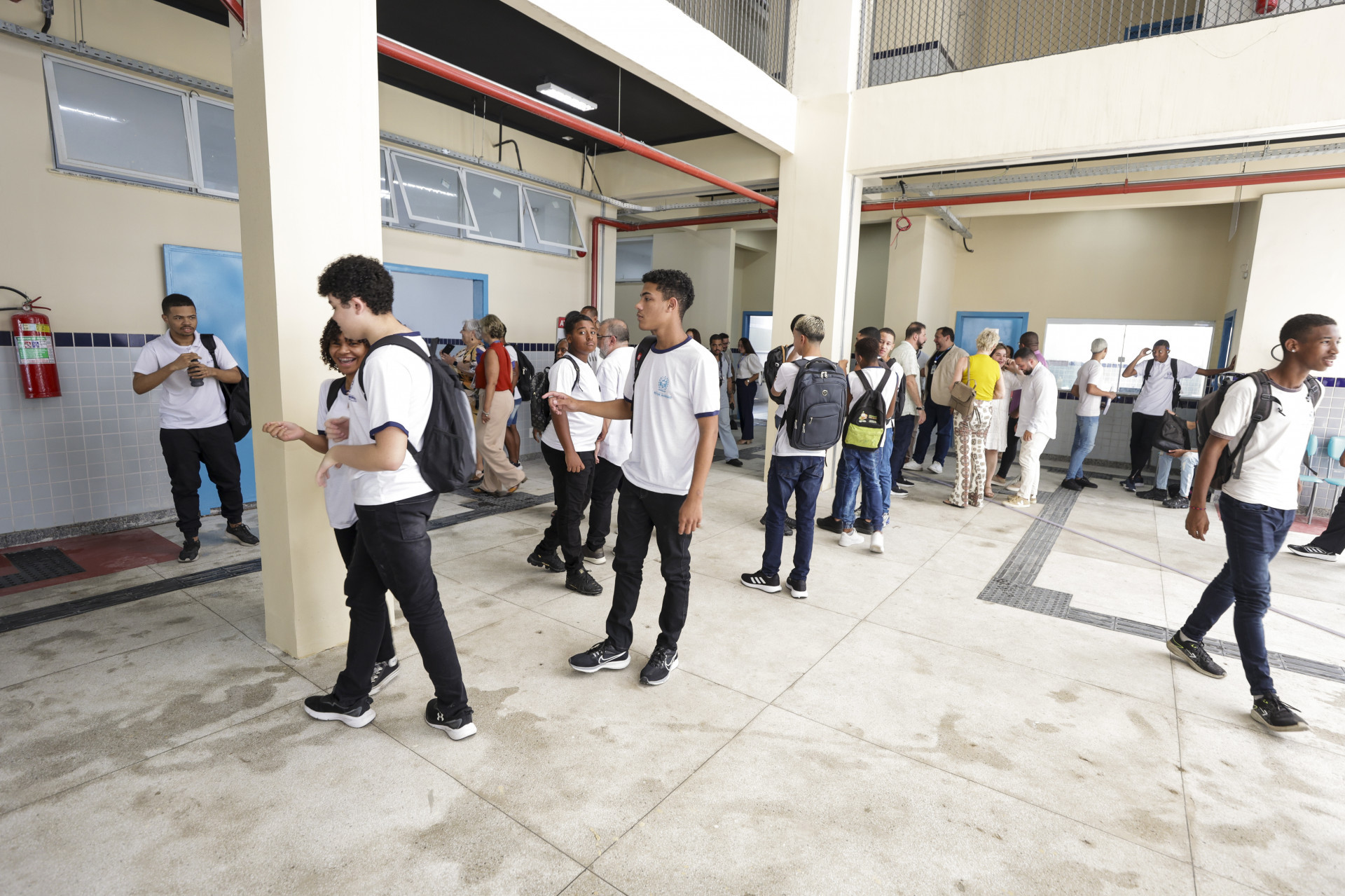 Aula inaugural da nova escola Cardeal Dom Eugênio de Araújo Salles na Cidade de Deus - Divulgação/Governo do Estado/Rafael Campos