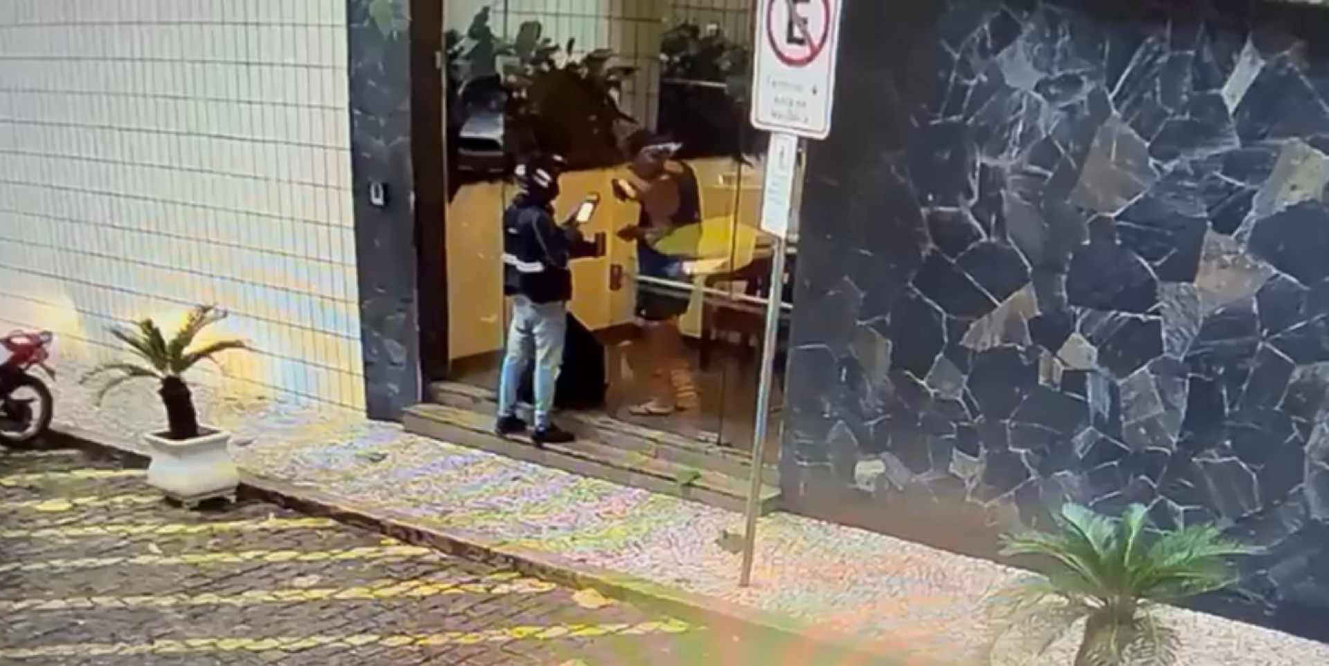 Polícia Civil desarticula quadrilha que aplicava golpes em pacientes de hospital
 - Divulgação/Polícia Civil