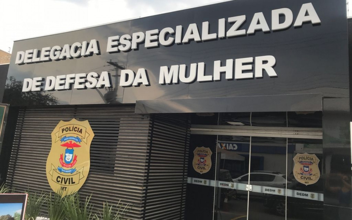 Caso foi registrado na Delegacia Especializada de Defesa da Mulher da cidade