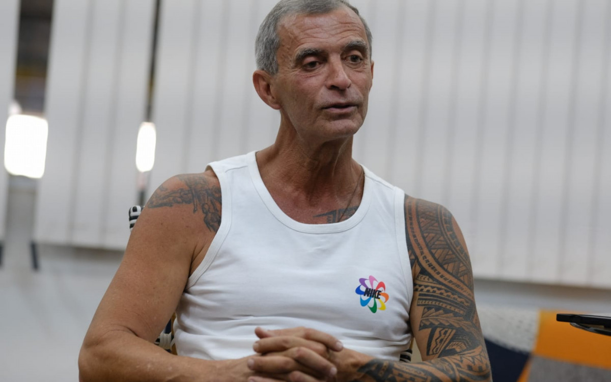 'É um enredo que eu estou amando fazer', afirmou Paulo Barros sobre Carnaval da Unidos de Vila Isabel - Pedro Teixeira/Agência O Dia