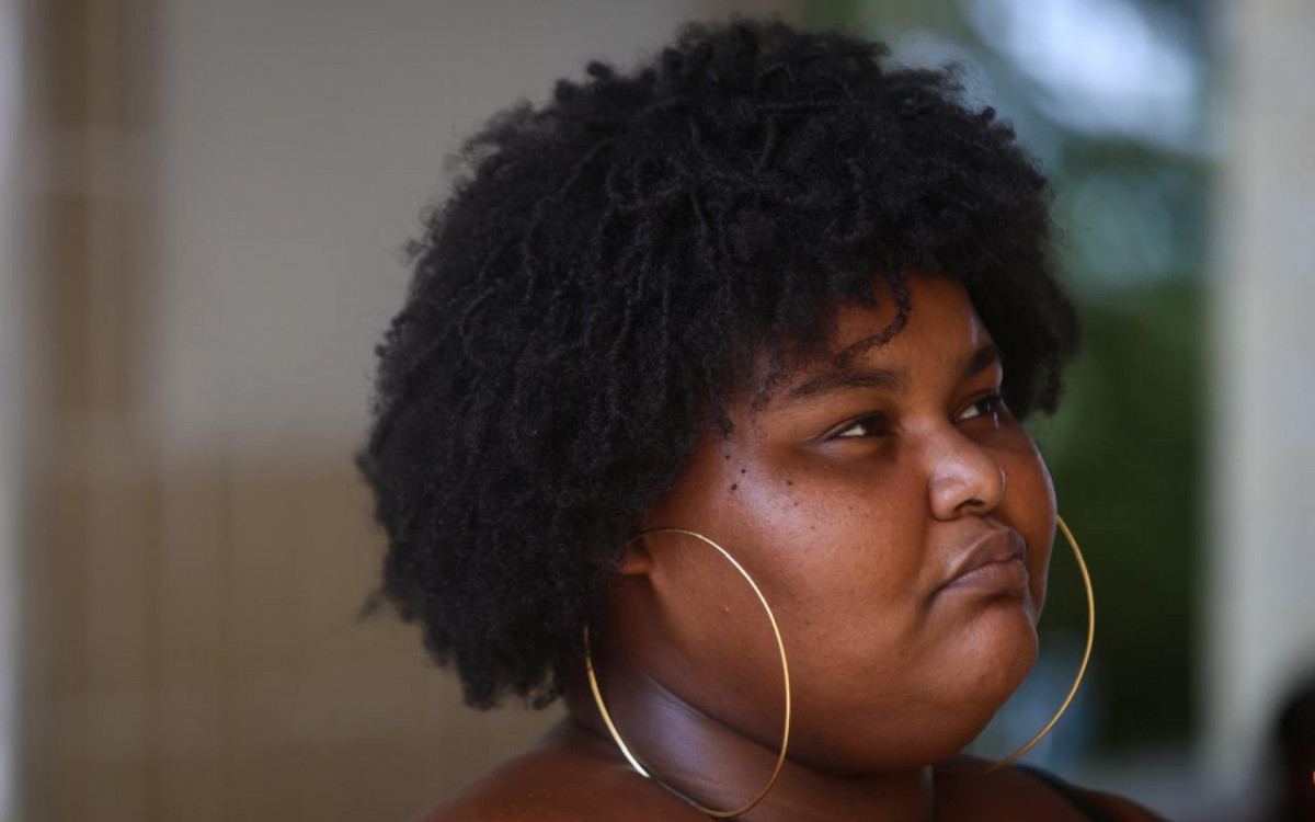 Pâmela Tauane, irmã Marcos Paulo - Renan Areias/ Agência O Dia