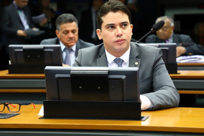 Gilmar mantém no STF investigação sobre desvio de emendas no CE que mira deputado Júnior Mano