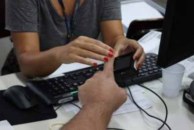 TRE-RJ amplia horários de atendimento ao eleitor