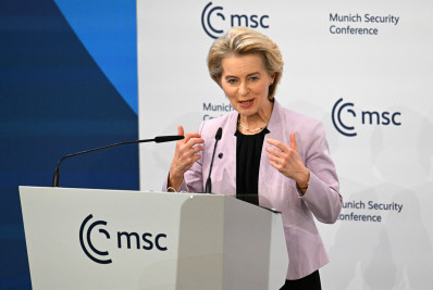Tarifas injustificadas dos EUA contra a UE não vão passar sem resposta, diz Von der Leyen
