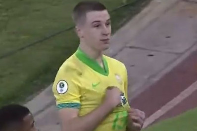 Lateral da Seleção sub-20 é alvo de ofensas após provocação a argentinos: ‘Macaco albino’