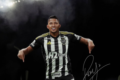 Atlético-MG anuncia a contratação de Rony, que foi alvo do Vasco