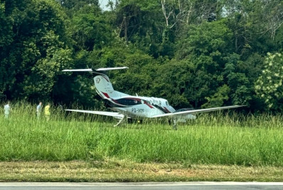 SP: avião de pequeno porte sai da pista antes de decolar no Aeroporto Campo de Marte