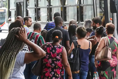 IBGE mostra que país tem 1,371 milhão de pessoas desempregadas há 2 anos ou mais