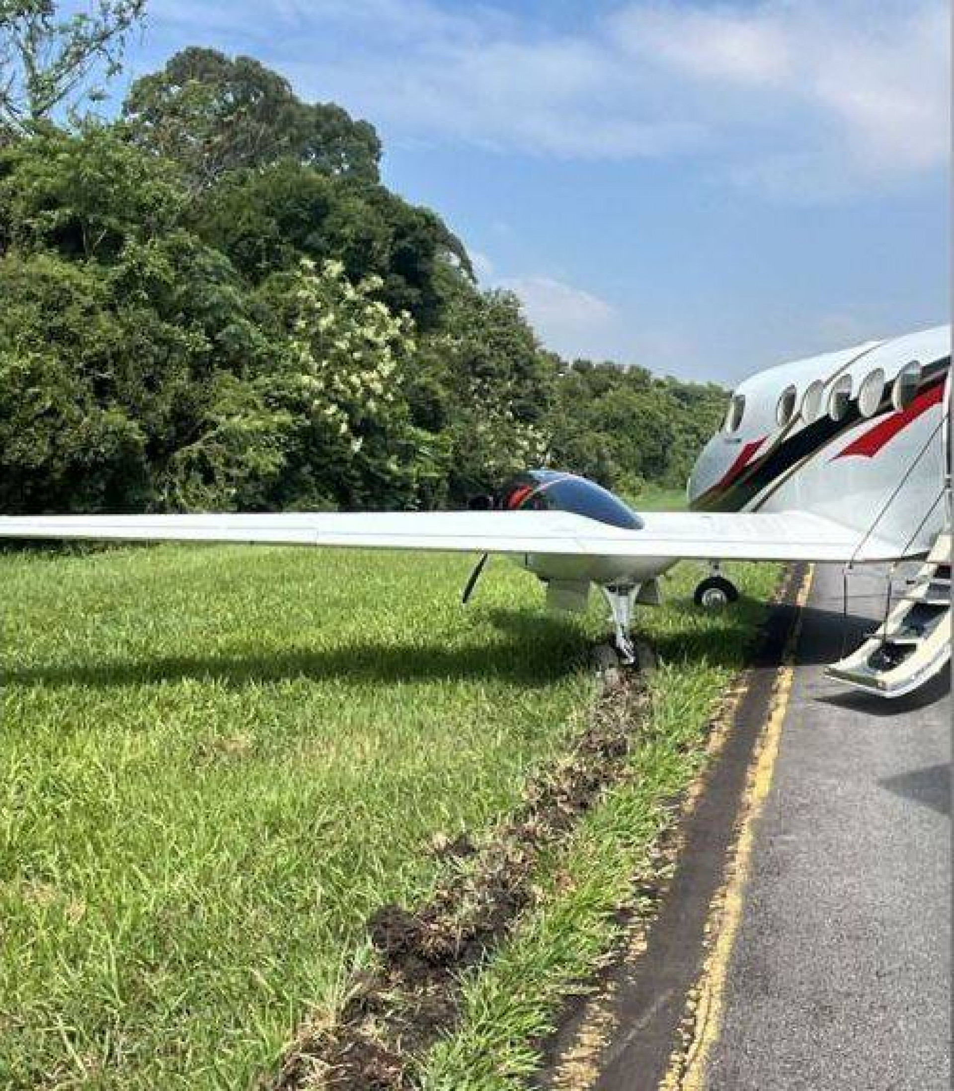 Aeronave estava em baixa velocidade na hora do incidente - Reprodu&ccedil;&atilde;o/redes sociais