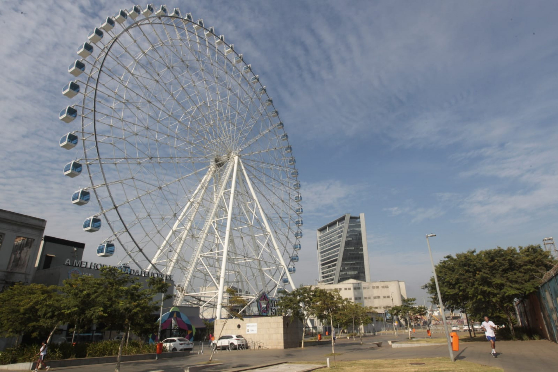 Movimentação na Orla Pref. Luiz Paulo Conde nesta sexta (14) - Reginaldo Pimenta/Agência O Dia