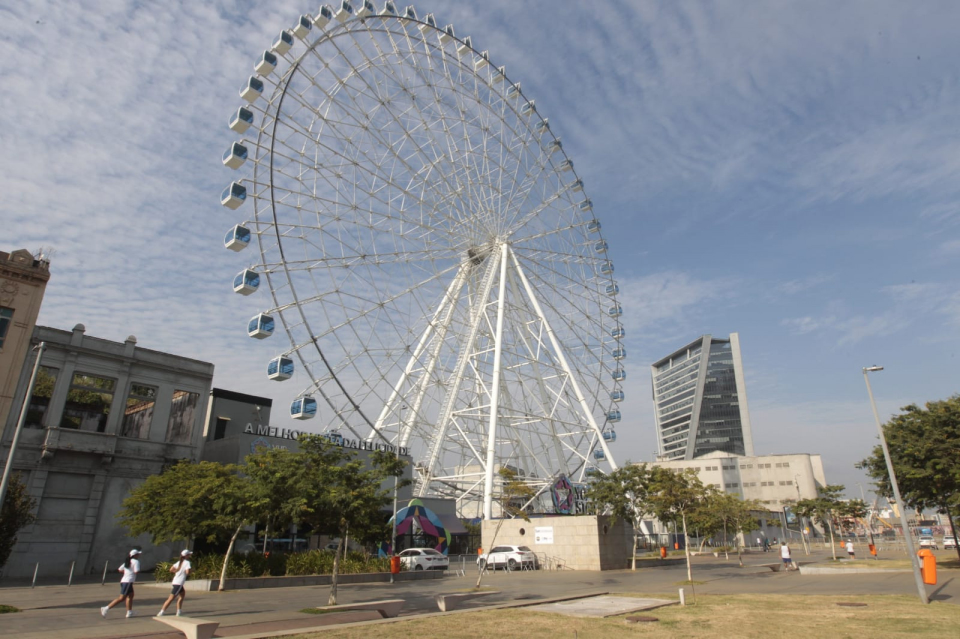 Movimentação na Orla Pref. Luiz Paulo Conde nesta sexta (14) - Reginaldo Pimenta/Agência O Dia