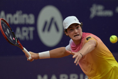 João Fonseca enfrenta o francês Alexander Muller na estreia no Rio Open