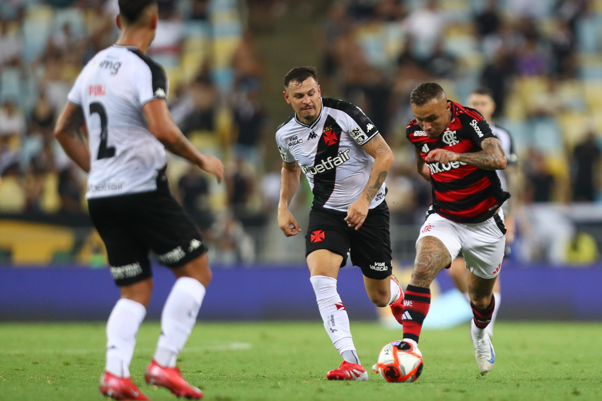 Flamengo derrotou o Vasco por 2 a 0 - Gilvan de Souza / Flamengo