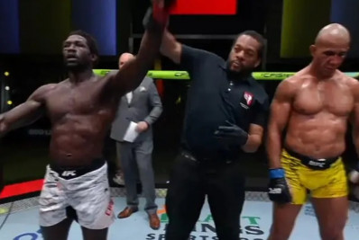 UFC Vegas 102: Cannonier nocauteia Gregory Robocop na luta principal, mas três brasileiros triunfam