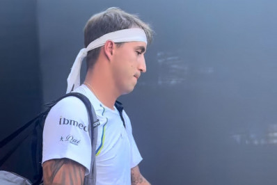 Felipe Meligeni perde para cazaque e cai no Rio Open 2025