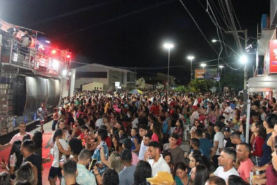 Juíza veta folia de carnaval de R$ 6,5 mi enquanto prefeitura na BA não pagar servidores