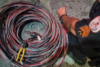 PM prende três homens com revólver em Nova Iguaçu