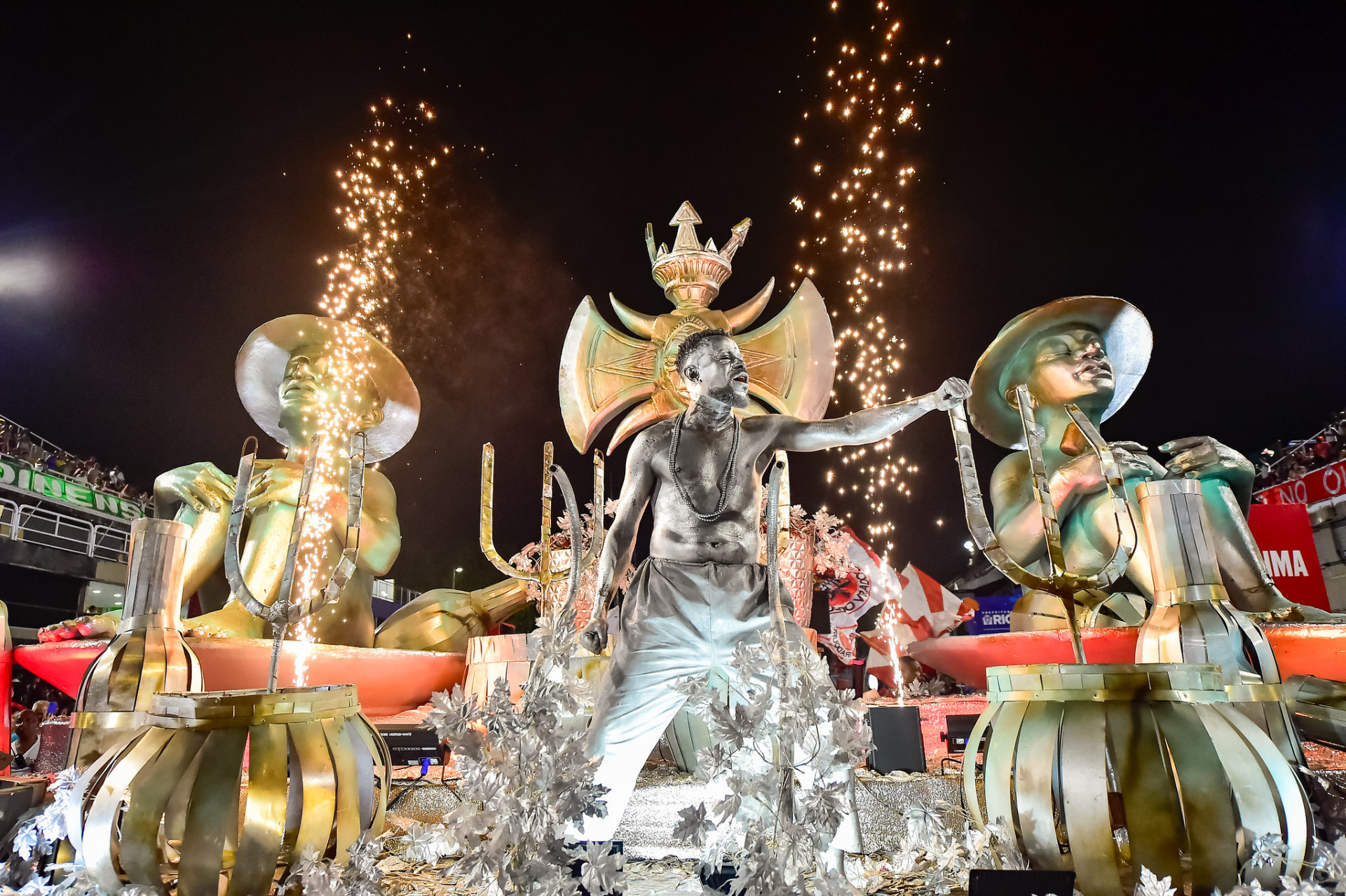 Ensaio técnico da Viradouro na Sapucaí, no último sábado (15) - Dhavid Normando / Rio Carnaval