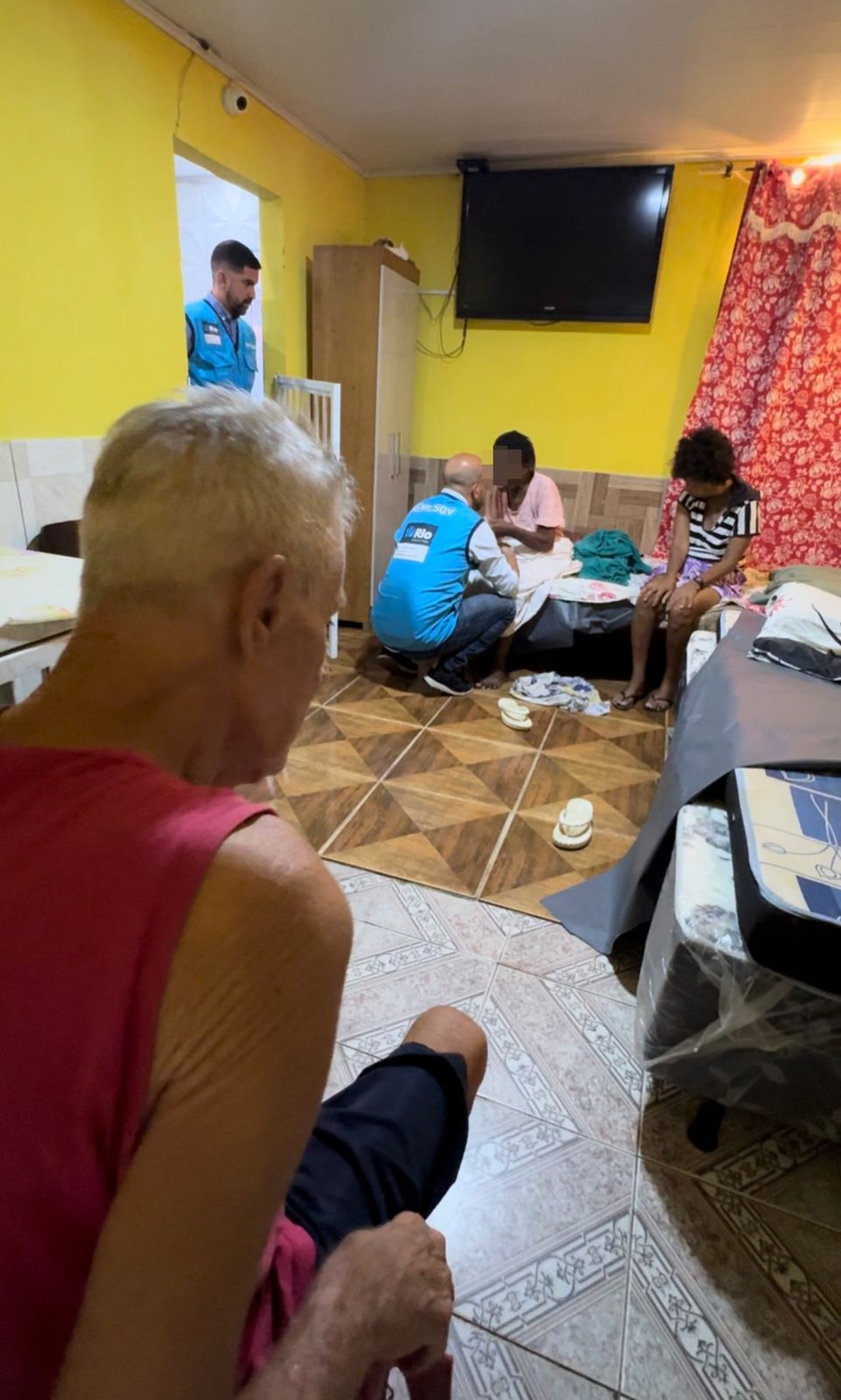 Três idosos foram resgatados no local