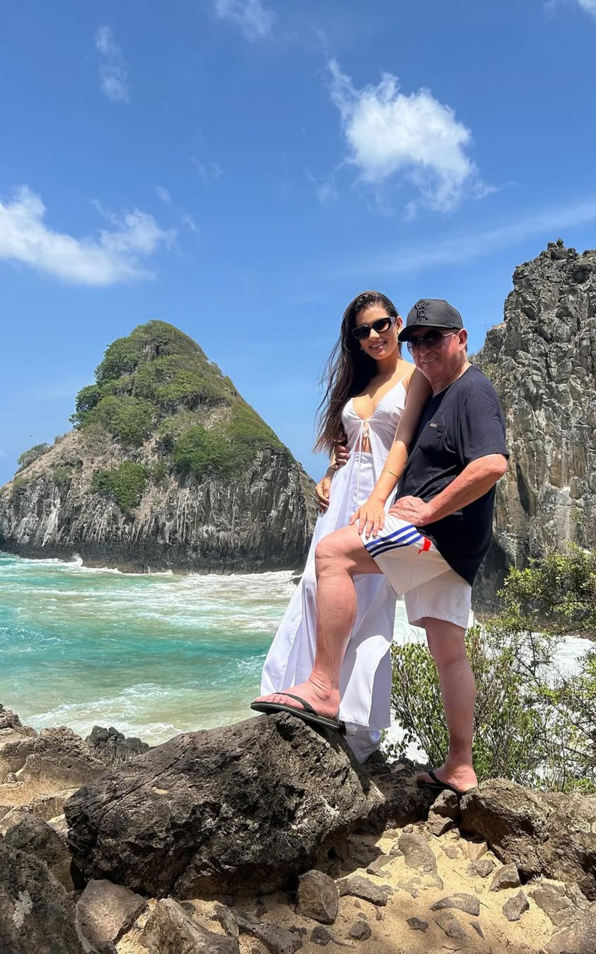 Calita Franciele e Amado Batista - Reprodução/Instagram