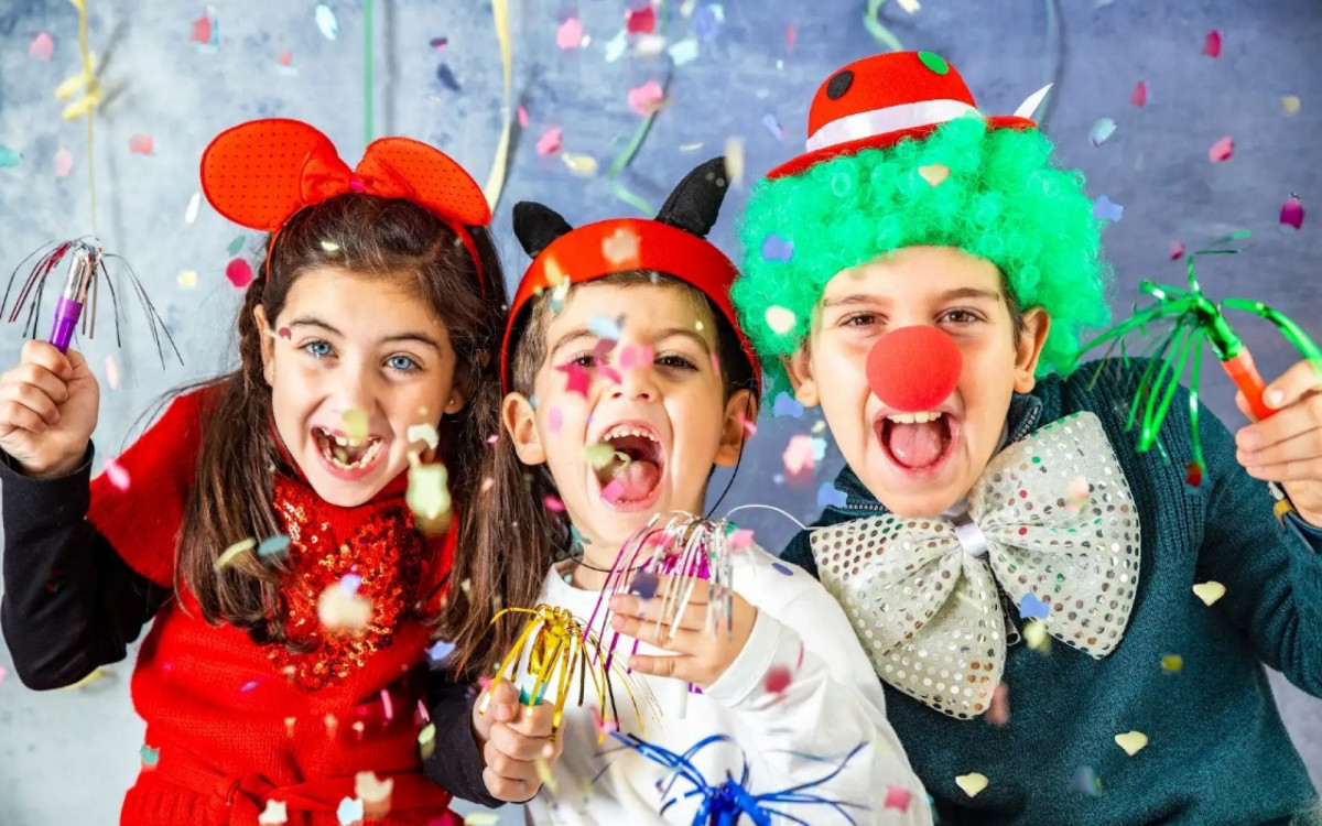 Bailinho de Pré-Carnaval promete agitar a Praça de Alimentação no domingo, com muitas atividades para as crianças