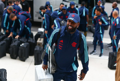 Clube russo insiste e aumenta proposta para tentar tirar Gerson do Flamengo