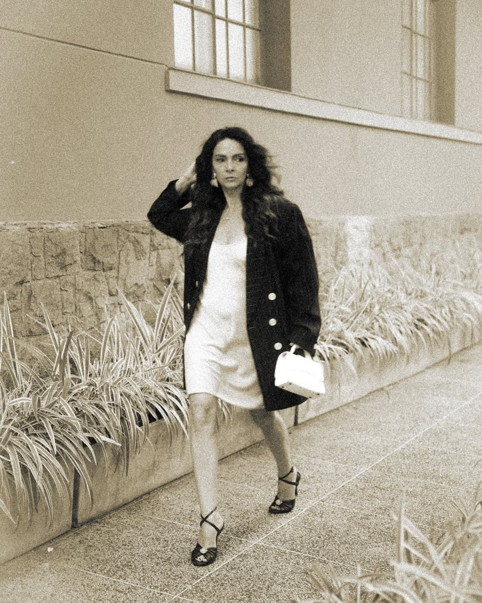 Claudia Ohana - Reprodução/Instagram