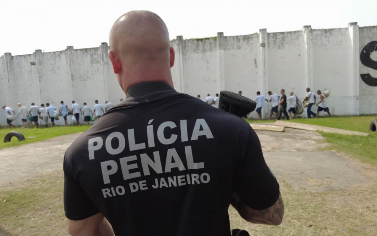 Opera&ccedil;&atilde;o da Seap em cadeias do Rio mira lideran&ccedil;as criminosas