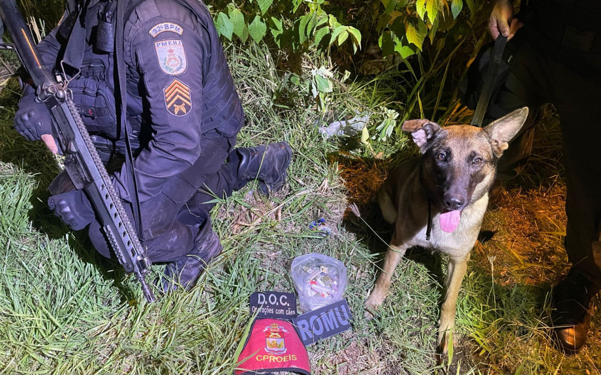 Polícia Militar apreende entorpecentes enterrados em Casimiro de Abreu durante operação de fiscalização
