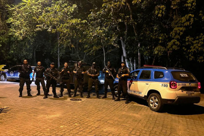 Polícia Militar apreende drogas enterradas em terreno baldio em Casimiro