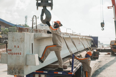 Trânsito sofre alteração temporária no Centro de Itaboraí 