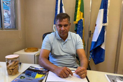 Prefeito de Cabo Frio propõe lei para tratamento de esgoto em novos empreendimentos e inicia obra contra alagamentos 