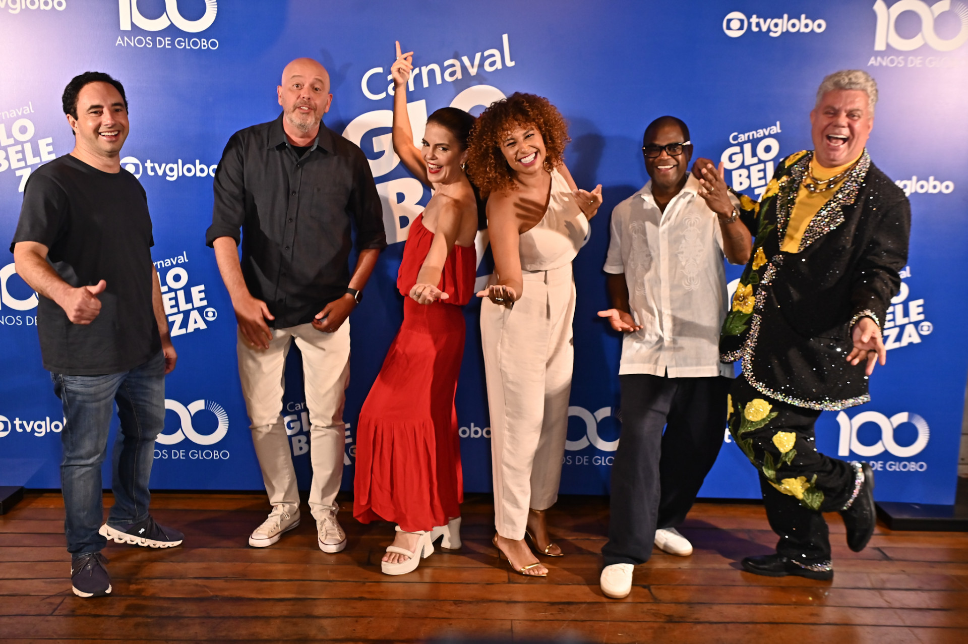 Pedro Bassan, Alex Escobar, Mariana Gross, Karine Alves, Pretinho da Serrinha e Milton Cunha  - Marcelo Sá Barretto/Agnews