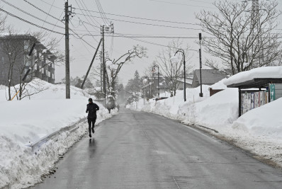 Nevascas provocam dezenas de mortes no Japão