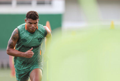Thiago Silva desfalca o Fluminense contra o Volta Redonda
