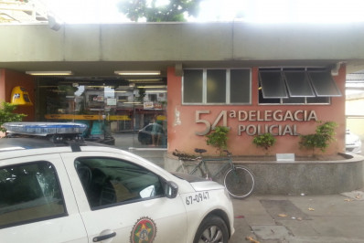 Operação mira endereços ligados a milicianos de Belford Roxo