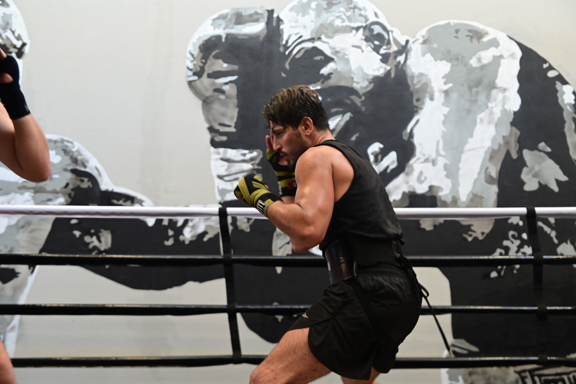 Daniel Rocha em treino de boxe  - Leo Franco/AgNews
