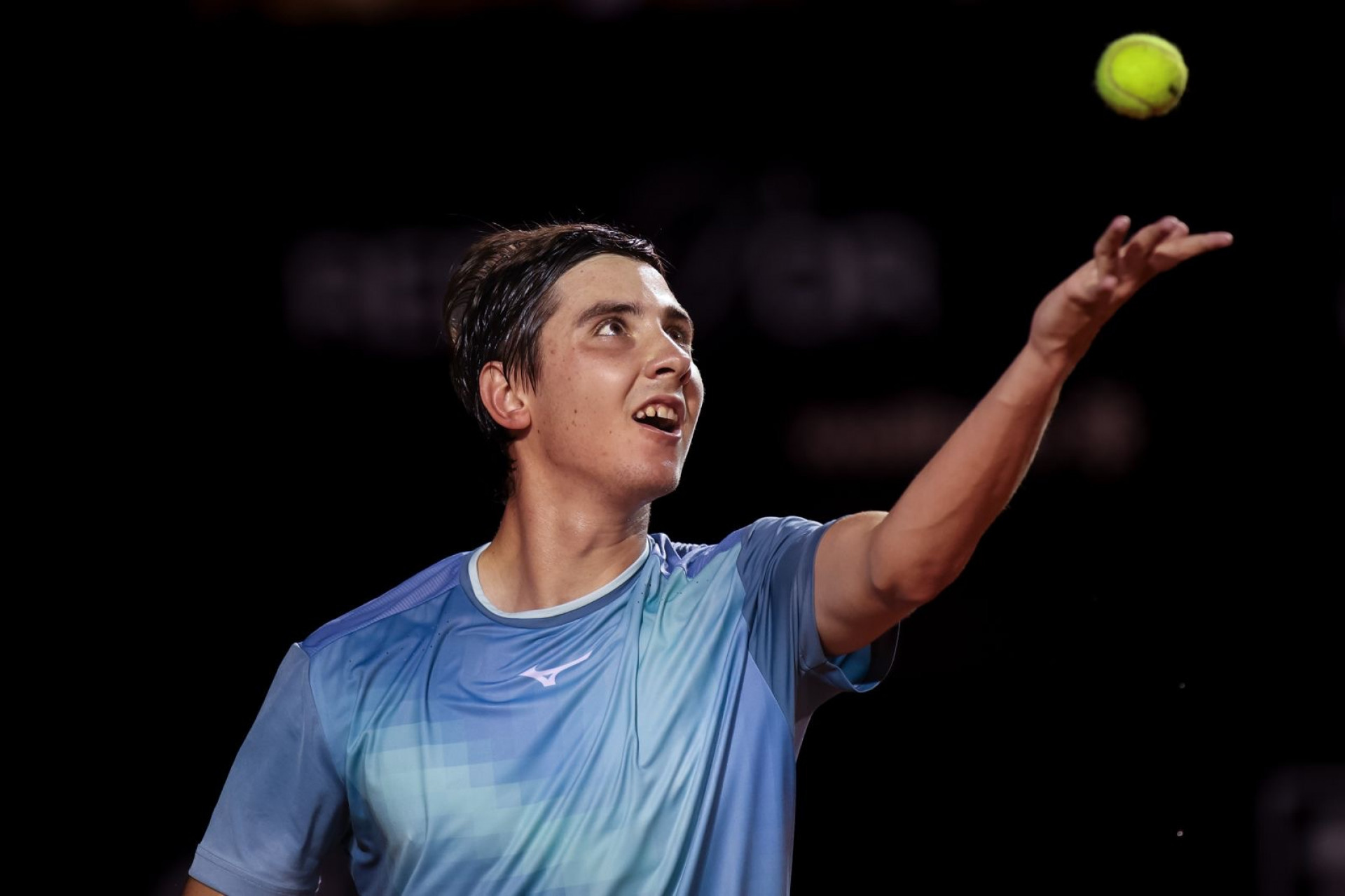 Número 2 do mundo, o alemão Alexander Zverev venceu o cazaque Alexander Schevchenko nas oitavas de final do Rio Open - Renan Areias / Agência O Dia