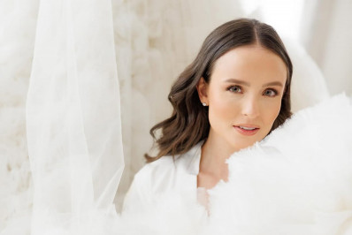 Larissa Manoela revela fotos inéditas do casamento 