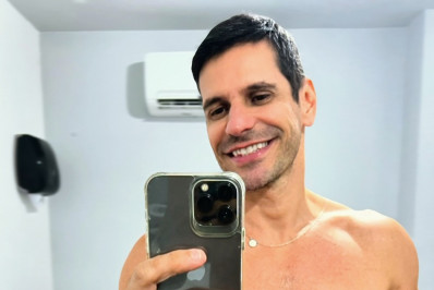 Alexandre Barillari, de Alma Gêmea, exibe corpo sarado na web
