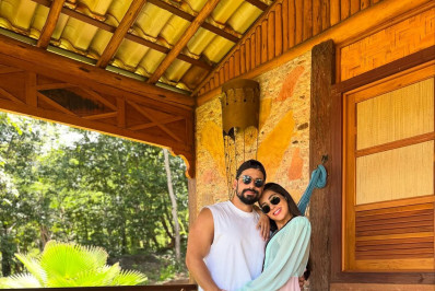 Ex-BBB Deniziane é pedida em namoro: 'Eu disse sim'