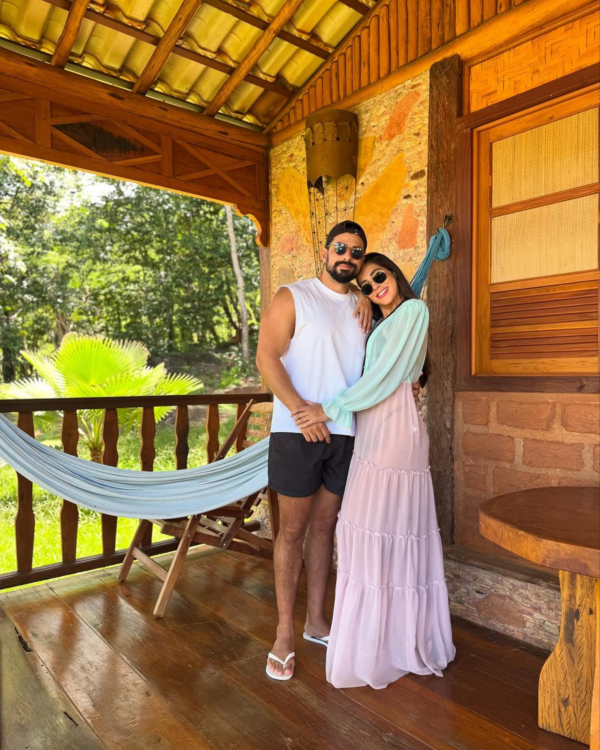 Deniziane foi pedida em namoro pelo advogado Rodrigo Reis  - Reprodução/Instagram