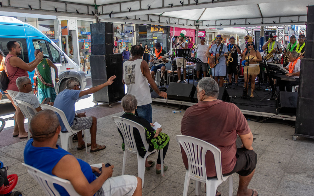 Público prestigia encerramento das edições de verão do projeto Choro na Rua em Macaé