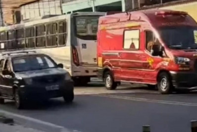 Homem morre atropelado por ônibus em Vila Valqueire