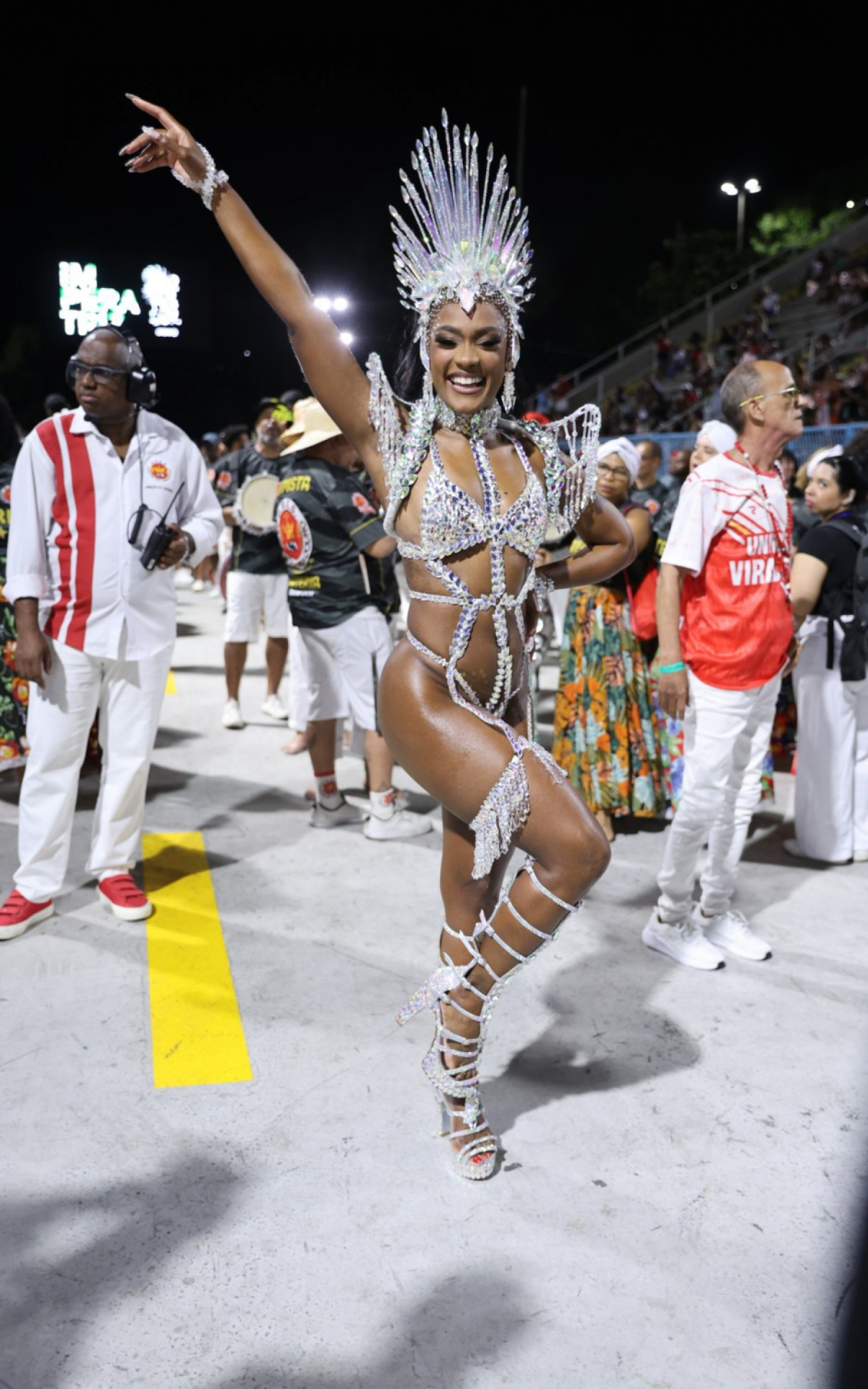 Erika Januza durante ensaio da Viradouro