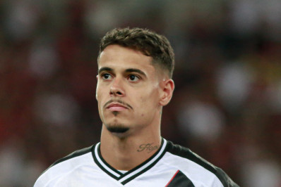 Lucas Freitas aproveita oportunidades em sequência como titular no Vasco