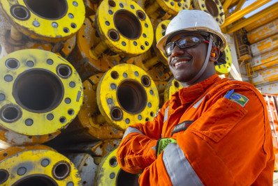 Empresas oferecem curso gratuito para capacitar novos profissionais para o setor de óleo e gás