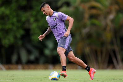 David Ricardo fica à disposição do Botafogo para a Recopa Sul-Americana